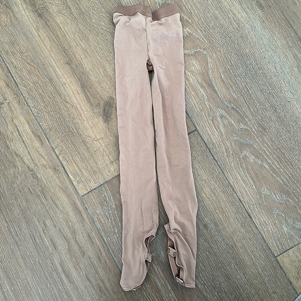 -Competition girls ice skating tights. Size 6-8. Color nude.